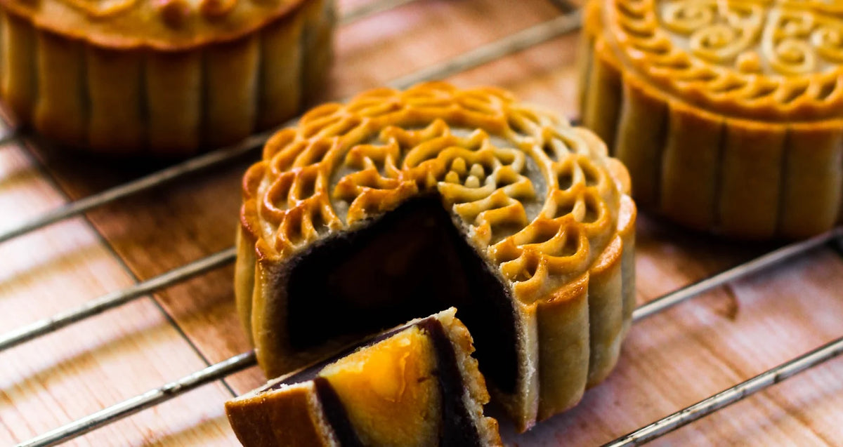 Light up your Mid-Autumn Festival 2022 with these delightful mooncakes